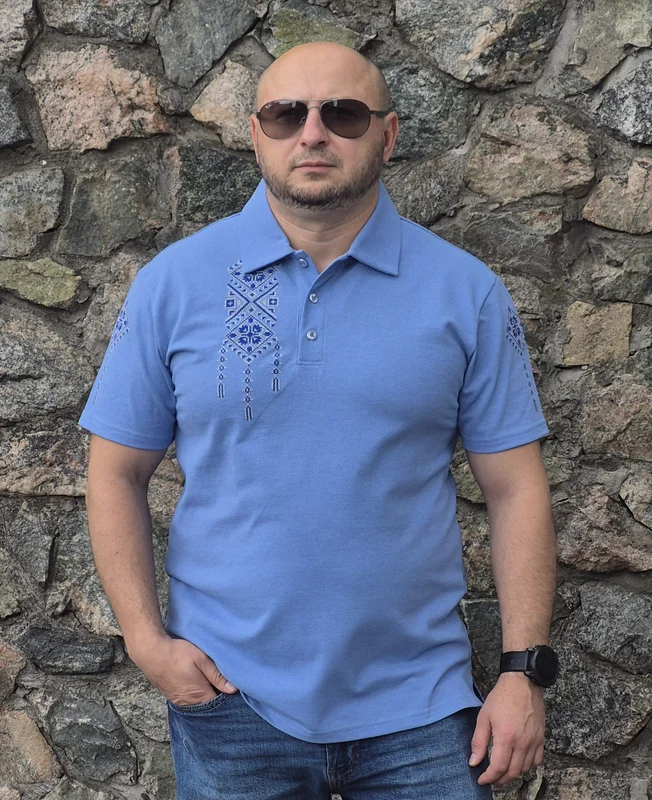 сублимационные футолки: Блакитне поло  з орнаментом синій та сірий